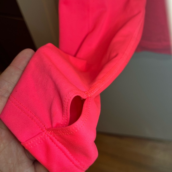 Nike Dri-Fit Top - Picture 3 of 5